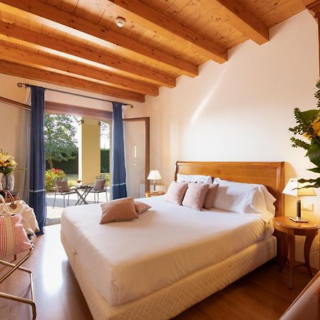 Hotel Venice Resort Airport Тессера Экстерьер фото