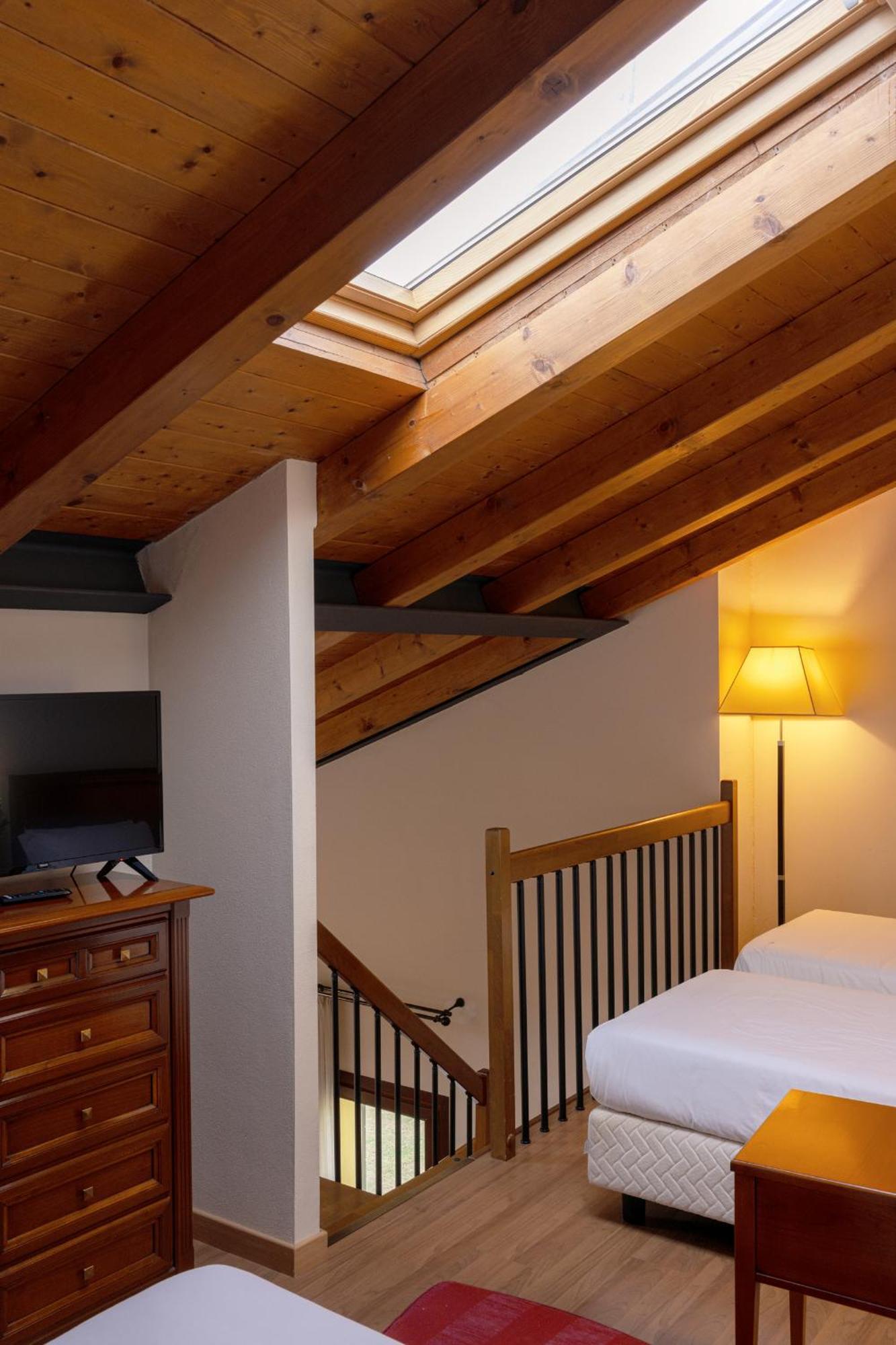 Hotel Venice Resort Airport Тессера Экстерьер фото