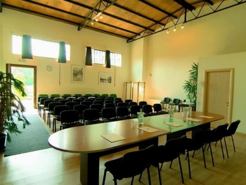 Hotel Venice Resort Airport Тессера Экстерьер фото